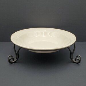 Longaberger Woven Traditions Ivory Pasta Serving Bowl with Metal Stand